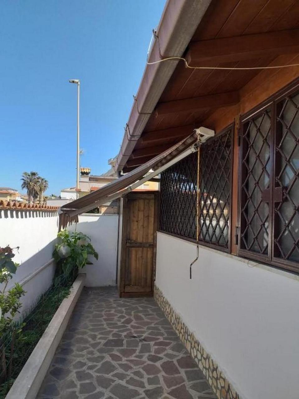 Villino Indipendente Con Cortile Privato 4 P Letto - Sul Mare Vicino Aeroporto E Fiera *