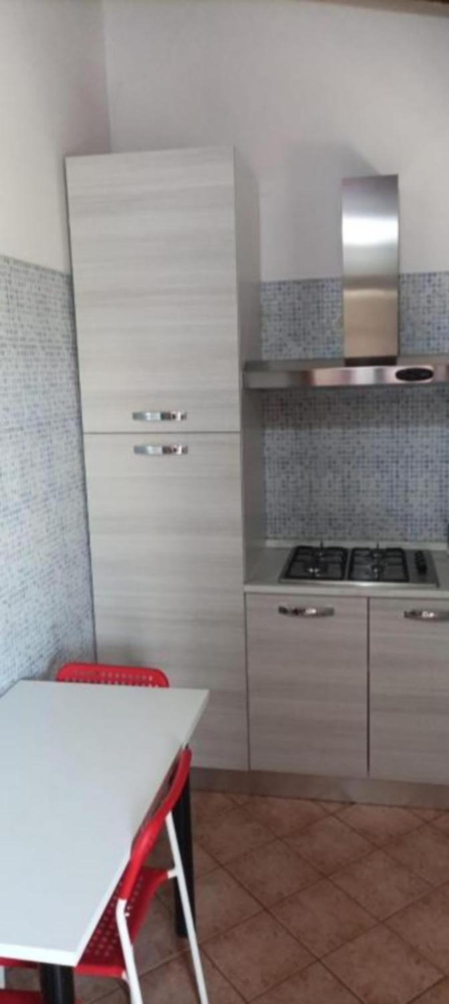 Villino Indipendente Con Cortile Privato 4 P Letto - Sul Mare Vicino Aeroporto E Fiera